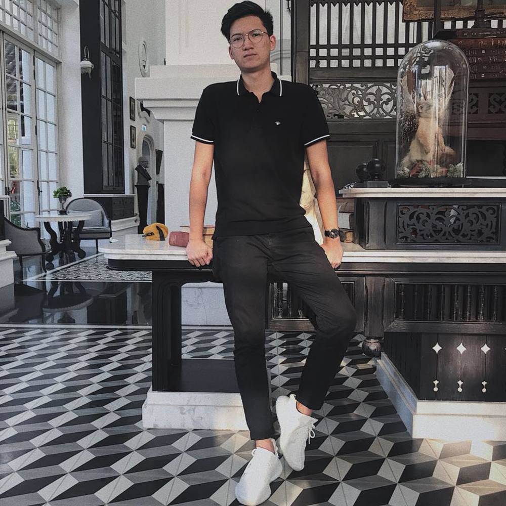 Meet your Posher, Pham